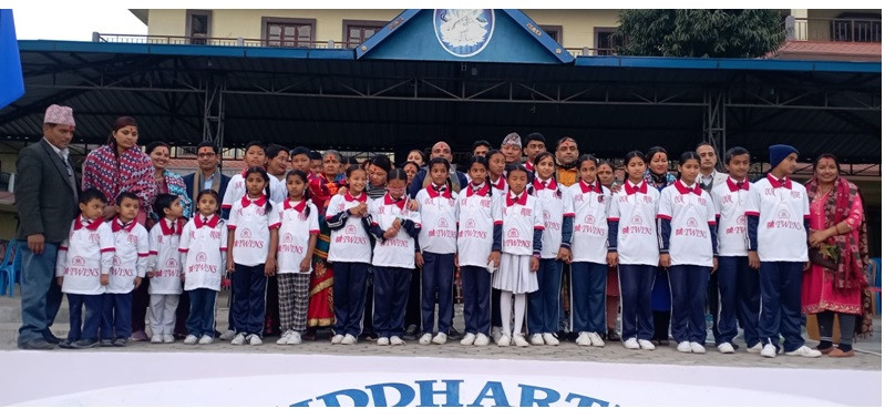 एउटै विद्यालयमा १३ जोडी जुम्ल्याहा विद्यार्थी   