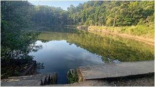 आन्तरिक पर्यटक तान्दै चरिङ्गे दह  