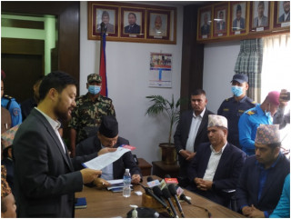 अयोग्य लडाकुलाई पैसा बाँड्ने विषय मलाई जानकारी छैन : अर्थमन्त्री महत   
