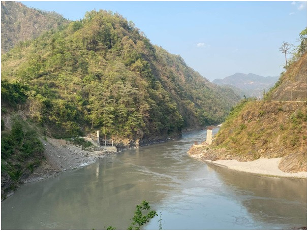 मुग्लिन–नारायणगढ खण्डको पहिरोले सम्झाउँछ घुमाउनेको अलपत्र पुल   