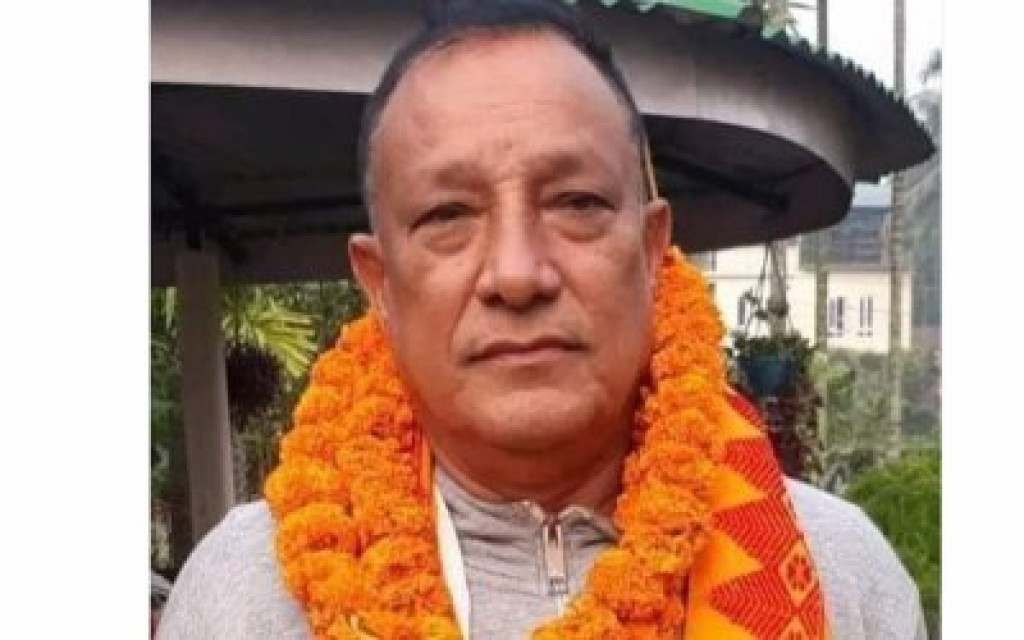 मुख्यमन्त्री थापाद्वारा शपथ ग्रहण 