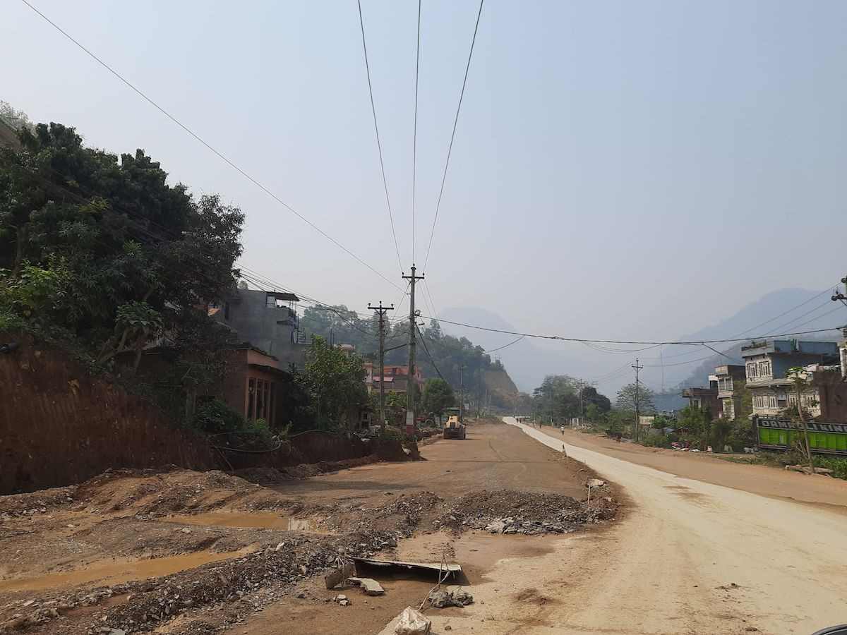 धादिङबेसी सदरमुकाम पुग्न यस्ता छन्  वैकल्पिक मार्ग