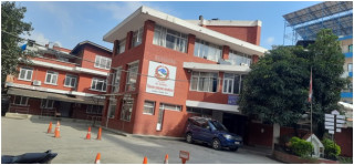 सार्वजनिक बिदामा आउँदैनन् सेवाग्राही  