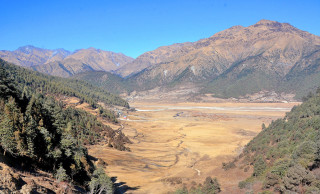     ढोरपाटन सिकार आरक्षमा सिकार खेल्न सहज छैन