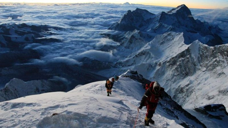 सगरमाथासहितका १० हिमालबाट १०८ टन फोहर सङ्कलन  