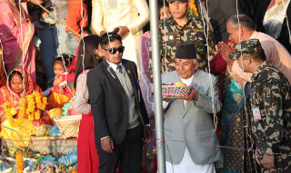 राष्ट्रपति, उपराष्ट्रपतिद्वारा छठीमाताको पूजा   