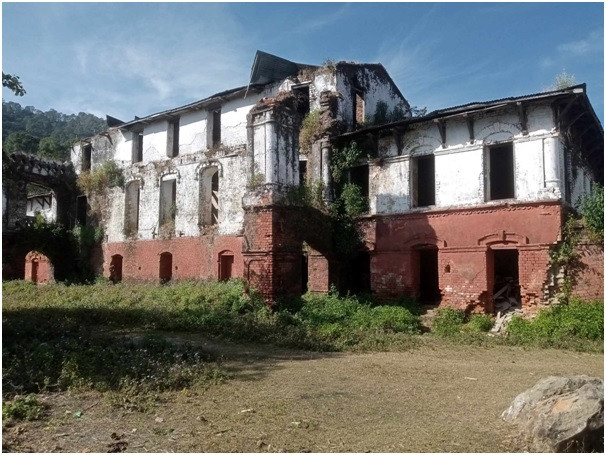 संरक्षण अभावमा जीर्ण बन्दै गर्भा दरबार 