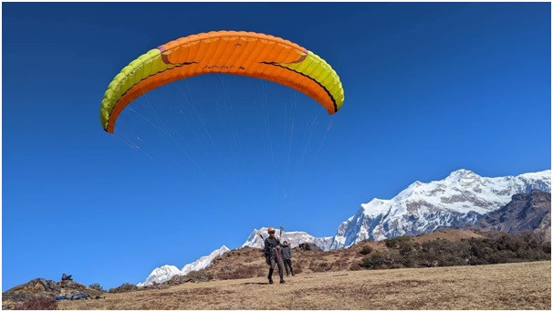 लमजुङमा ‘हाइ अल्टिच्युड’को प्याराग्लाइडिङ विद्यालय स्थापना 