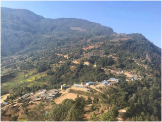 छिमेकी घट्दै, गाउँको रौनक हराउँदै 