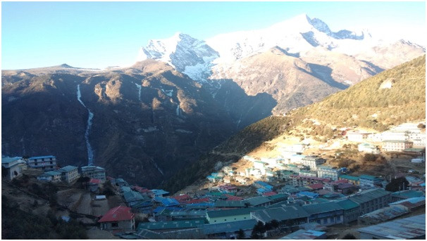 चिसो बढेपछि सोलुखुम्बुका विद्यालय बन्द  