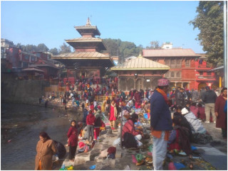 गोकर्णेश्वर उत्तरगयामा तीर्थ अर्थात् गया श्राद्ध गर्नेको भीड  