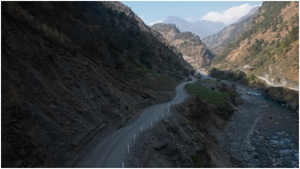सडक स्तरोन्नतिपछि यात्राअवधि छोटियो 