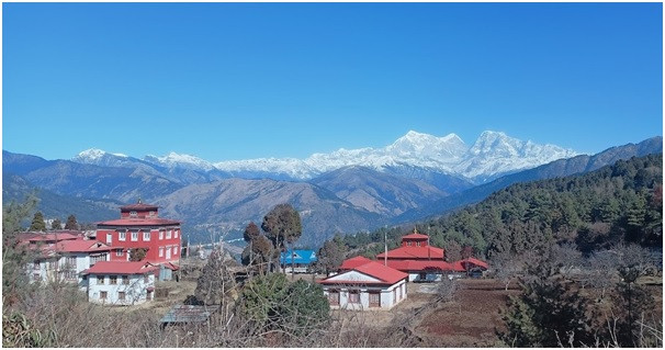 ‘ सोलुखुम्बुमा न हिउँ पर्न सक्यो न त पानी नै’  