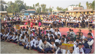 सबै सरकारी विद्यालयमा अङ्ग्रेजी माध्यम   