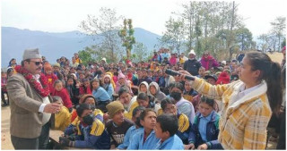 बालबालिकासँग नगरप्रमुख कार्यक्रम
