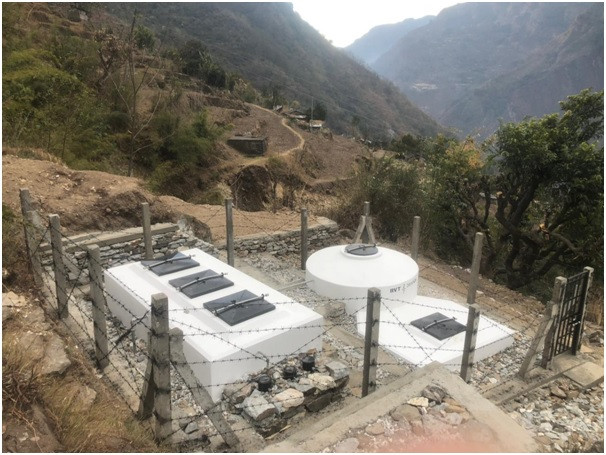 दुई हजार तीन सय ८० खानेपानी आयोजना निर्माण   