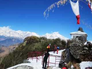 सडक र पदमार्गले छोटियो धार्मिक पर्यटकीयस्थल मालिकाधुरीको यात्रा 