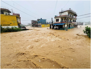      म्याग्दे खोलाको बाढीले घुम्तीका घर डुबानमा   