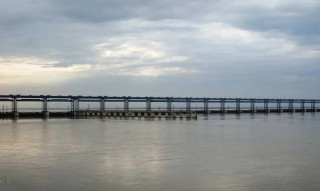 सप्तकोशी ब्यारेजका ४१ ढोका खोलिए