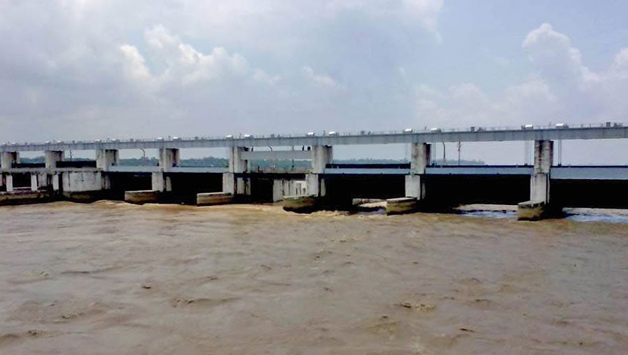 नारायणीमा बाढी, गण्डक ब्यारेजका सबै ढोका खोलियो