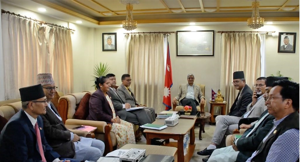 शान्ति प्रक्रियालाई निष्कर्षमा पुर्‍याउनका लागि प्रमुख दलबीच ‘ब्रेक थ्रु’