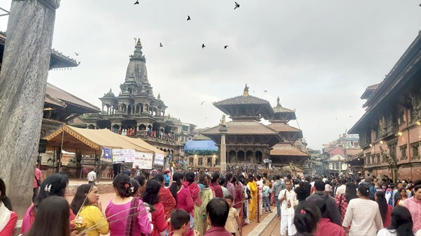 बिहानदेखि देशभरका श्रीकृष्णमन्दिरमा भक्तजनको भीड    