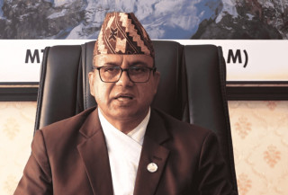 मनपरी हवाई भाडा लिने वायुसेवा कम्पनीलाई कारबाही हुन्छ : मन्त्री पाण्डे