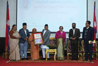 राजनीतिको केन्द्र सँधै जनता हुनुपर्छ : राष्ट्रपति