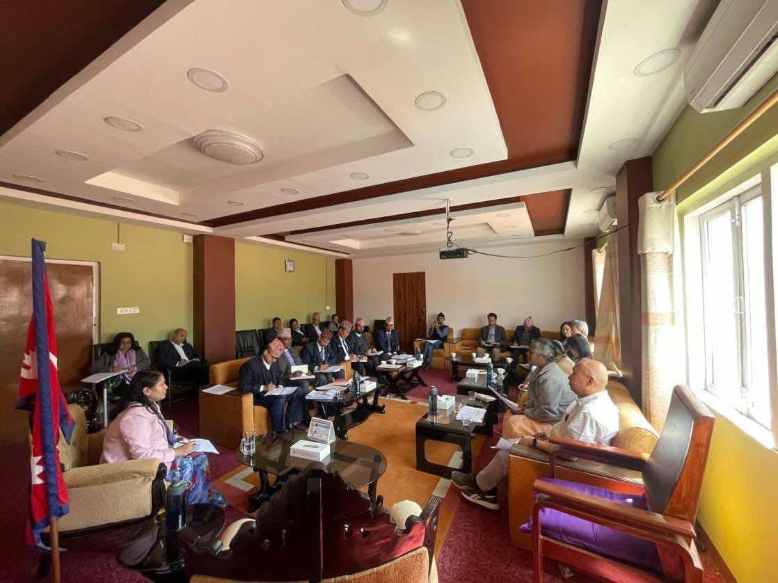 शिक्षा मन्त्रीद्वारा विद्यालयका प्रमुखसँग छलफल: भर्ना, शुल्क, छात्रवृत्ति र सामाजिक सुरक्षामा जोड