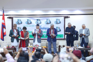 राजतन्त्र फर्कँदैन, त्यस्तो भ्रममा नपर्दा हुन्छ ः प्रधानमन्त्री