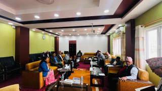 विद्यालय विधेयकको विषयमा छलफल