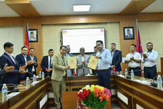 विपद् प्रतिकार्यमा हवाई उद्धारका लागि निजी हेलिकोप्टर प्रयोग गर्ने समझदारी