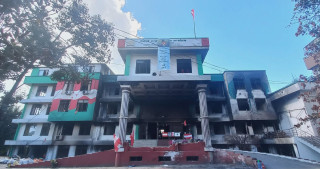 निर्वाचन प्रयोजनका लागि दलहरुले निवेदन दिने क्रम जारी :  कांग्रेसले दियो आज  निवेदन
