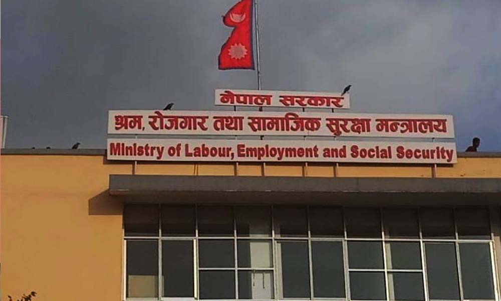 श्रमिकको स्वास्थ्य परीक्षणमा कायम सिन्डिकेट अन्त्य, सरकारी अस्पतालबाटै सेवा